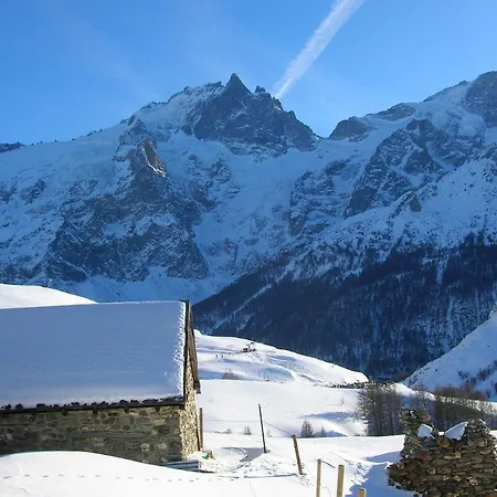 Cosy Avec Vue Montagne A 80 M² Apartment